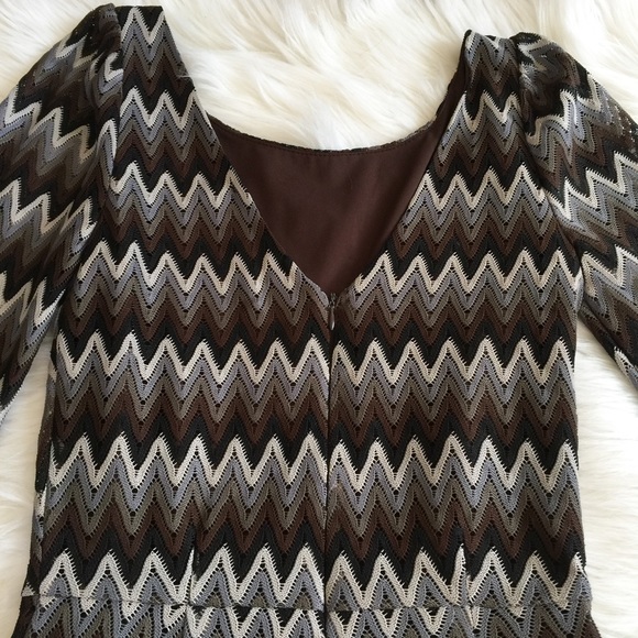 AKIRA Black Label Long Sleeve Shorts Romper - Picture 5 of 8